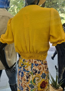Блуза в жълто