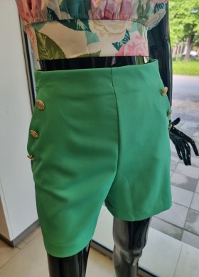 Къс панталон зелен