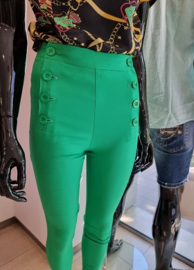 Панталон втален зелен
